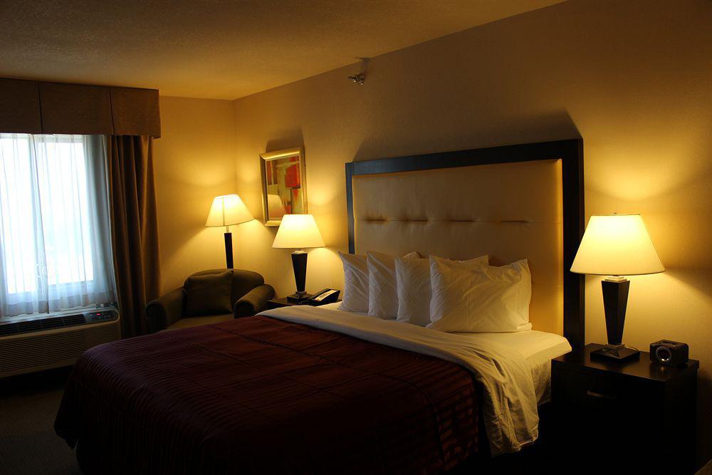 Hotel Chino Hills (Adults Only) Екстер'єр фото