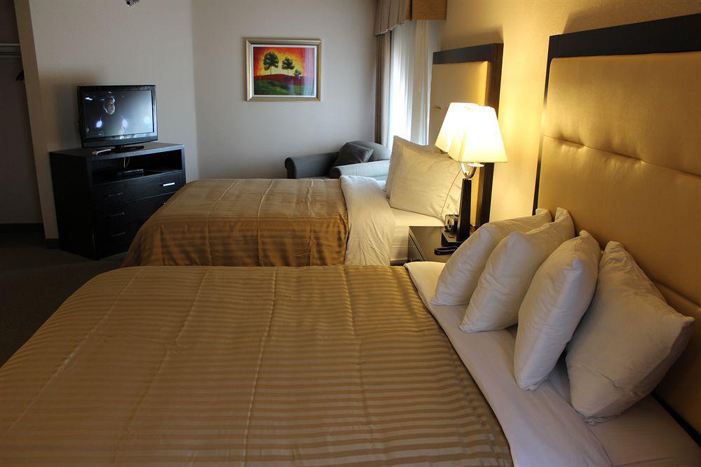Hotel Chino Hills (Adults Only) Екстер'єр фото