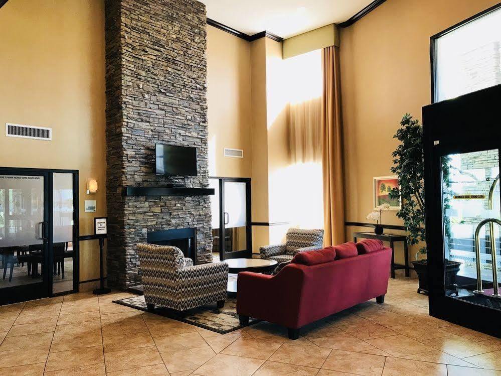 Hotel Chino Hills (Adults Only) Екстер'єр фото